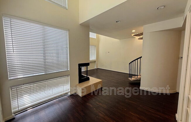 4015 Bowser Avenue
