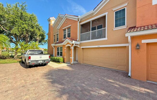 WATER, INTERNET AND CABLE INCLDED!!! 3 bed, 2 bath condo WITH 2 CAR GARAGE