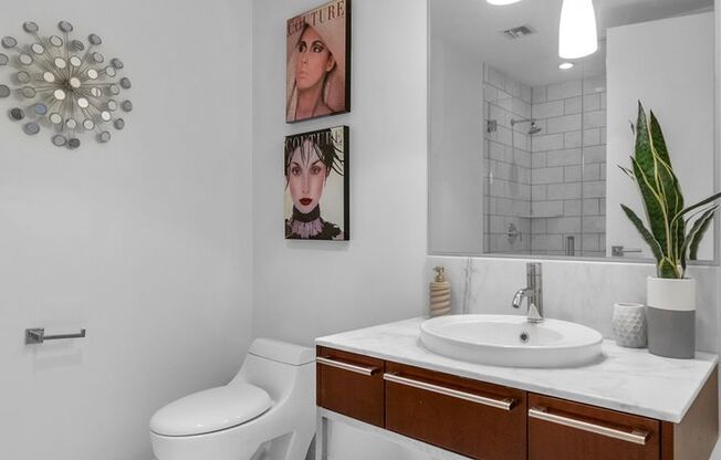 2 beds, 1.5 baths, $3,499, Unit # 2406