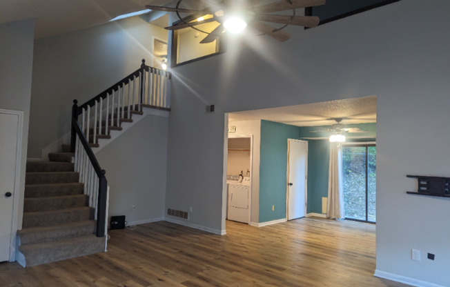 5209 COUNTRYSIDE LN