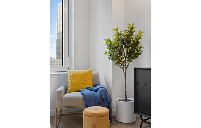 Studio, 1 bath, $2,853, Unit 12J