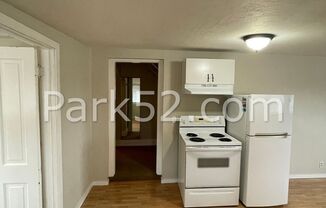 1 bed, 1 bath, $1,225