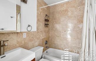 101 W 126 ST