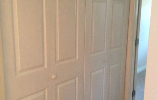 1 bed, 1 bath, 590 sqft, $1,250, Unit 101