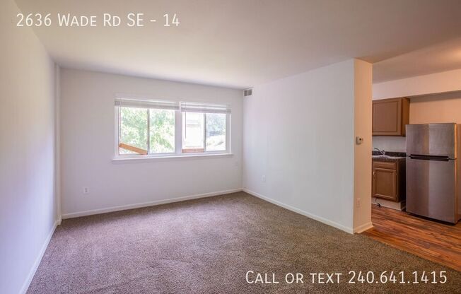 2636 WADE RD SE