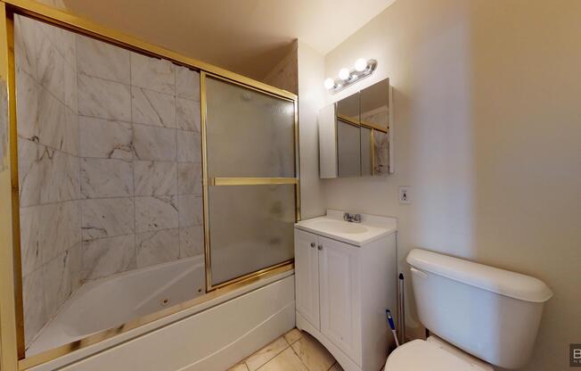 342 W 47 ST