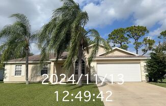 Beautiful Home with Cathedral Ceilings