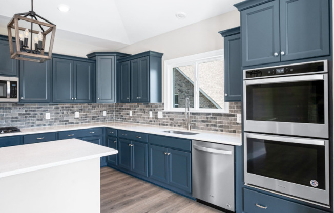 1613 LAMPWICK CT