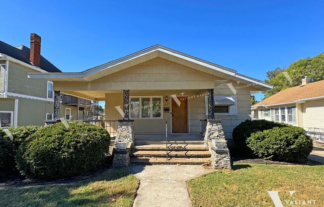 Charming Two-Bedroom, One-Bathroom Craftsman Rental Home in Woodland Heights