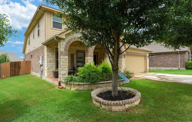 Beautiful 4 Bedroom Home in Turning Stone, Cibolo - Realtor Commission: $600