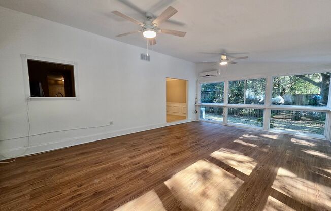 4 beds, 2.5 baths, $3,300