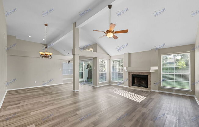 8202 WEATHERLY DR