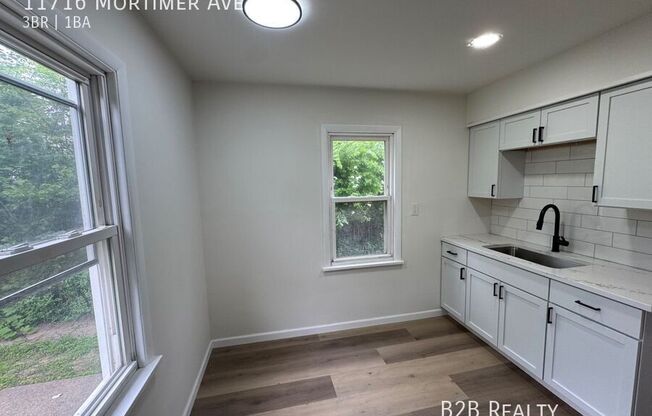 11716 MORTIMER AVE