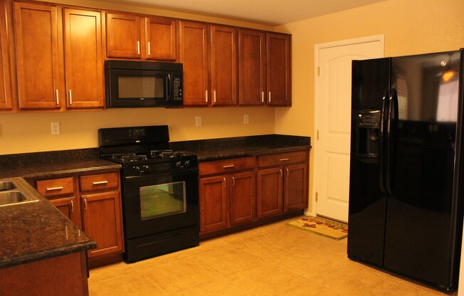 BEAUTIFUL 3 BEDROOM, 2.5 BATH HOME LOCATED IN THE GUARD-GATED COMMUNITY OF TUSCANY!