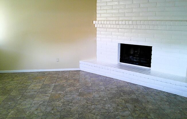 Adorable Single Level Eastside Duplex With Evaporative Air Located In Quiet Neighborhood