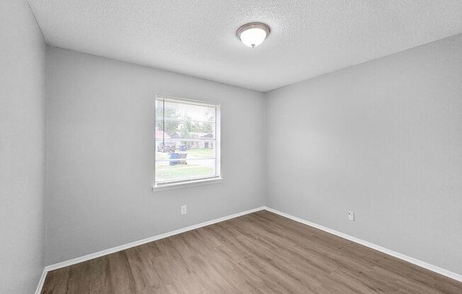 2212 ARCADY LN