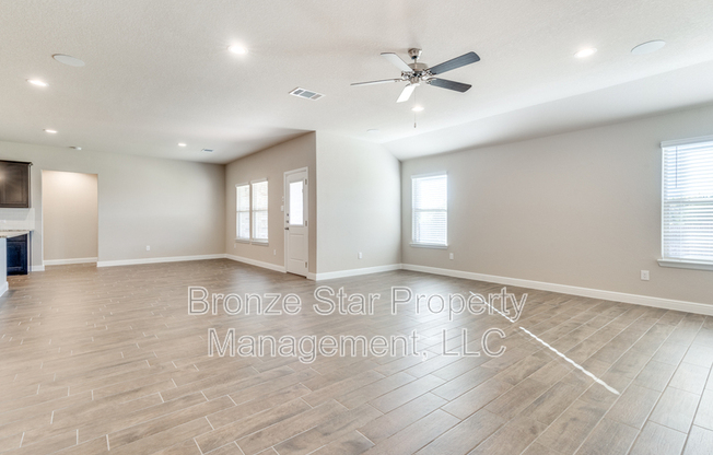 1358 ROLLING MDWS DR