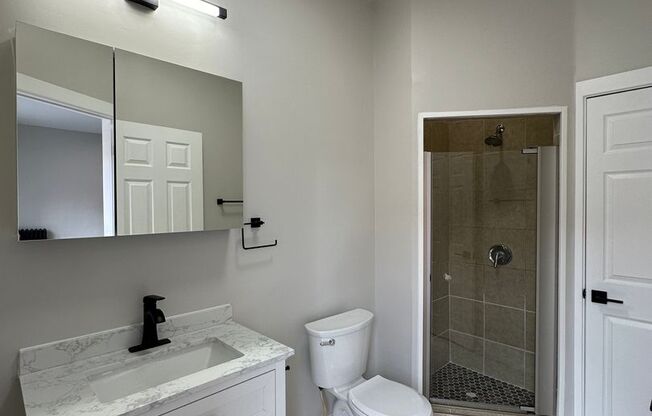 Studio, 1 bath, $1,350, Unit #19-B