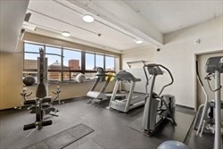 1 bed, 1 bath, 400 sqft, $2,700, Unit 303