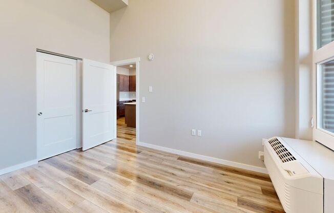 1 bed, 1 bath, 670 sqft, $2,100, Unit PH-1