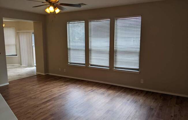 280 CORDERO DR