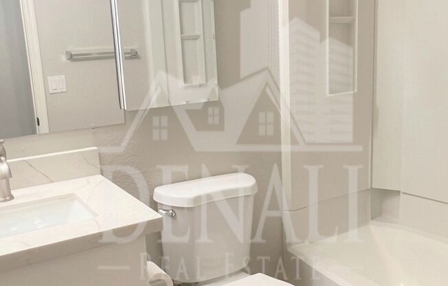 2 beds, 2 baths, 828 sqft, $1,395, Unit 1019