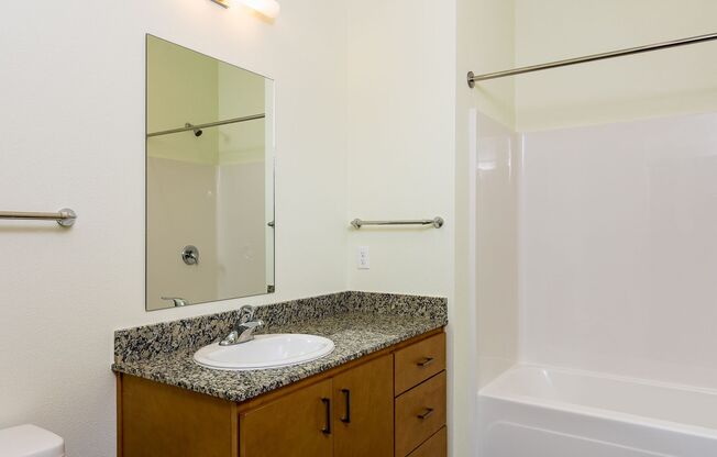 2 beds, 2 baths, 920 sqft, $1,700, Unit 89365-06