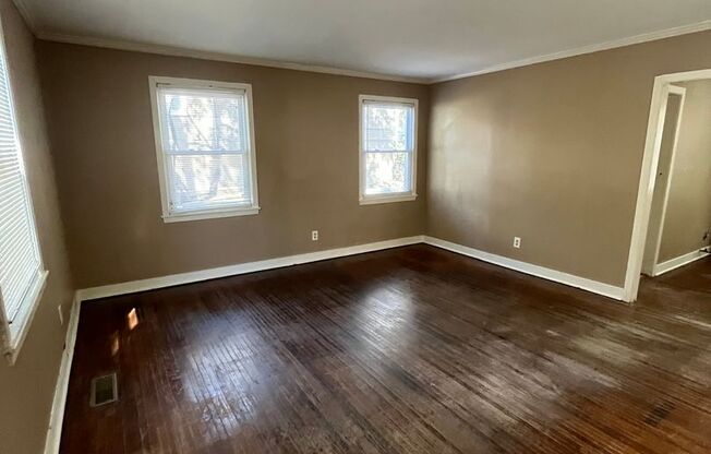 2 beds, 1 bath, $850