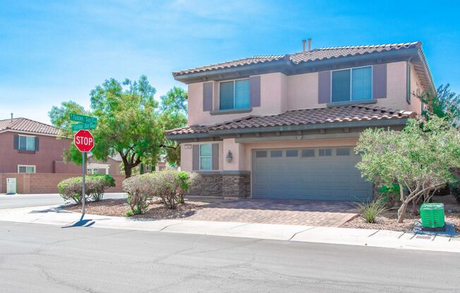 MOVE-IN READY IMMACULATE 4-BEDROOM HOME IN GATED COMMUNITY IN MOUNTAINS EDGE