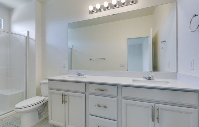 3 beds, 2.5 baths, $1,895