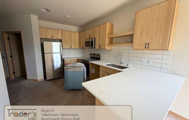 1 bed, 1 bath, 608 sqft, $1,895, Unit 303