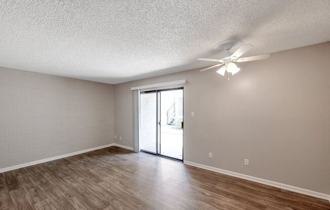 Studio, 1 bath, 390 sqft, $1,179