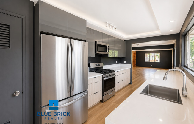 3520 W 5 ST
