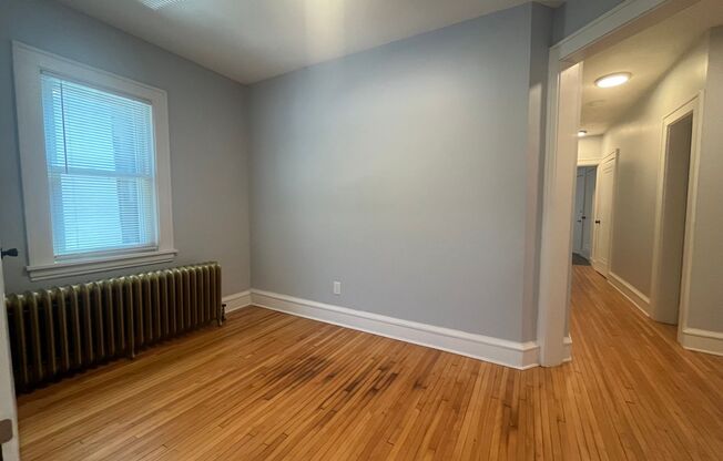 1 bed, 1 bath, 845 sqft, $1,075, Unit Unit 3