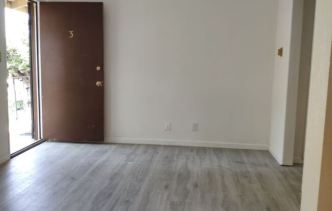 1 bed, 1 bath, 650 sqft, $1,850, Unit 3