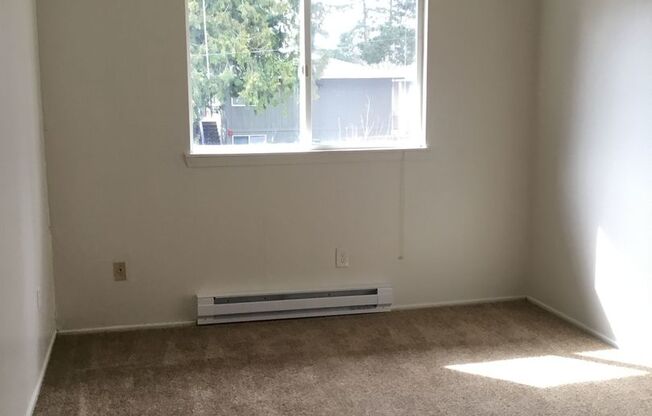 2 beds, 2 baths, 847 sqft, $1,395, Unit 15