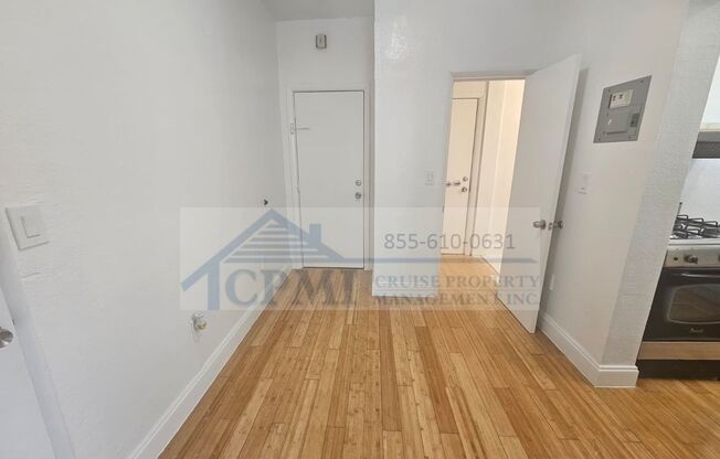 Studio, 1 bath, 575 sqft, $1,595, Unit 12