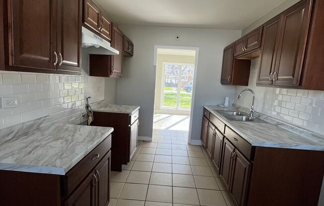2 Bedroom Ranch Home now available in Lansing, IL