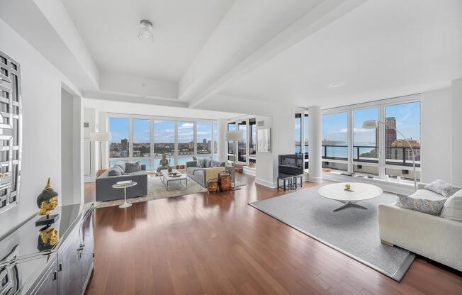 4 beds, 4.5 baths, 2,930 sqft, $28,000, Unit PH3601