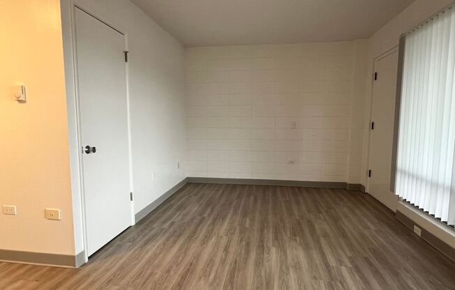 1 bed, 1 bath, 425 sqft, $1,250, Unit 604