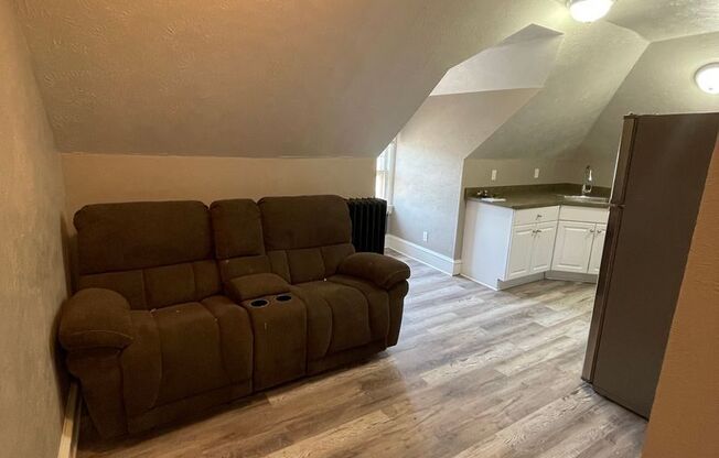 506 N Cascade Ave