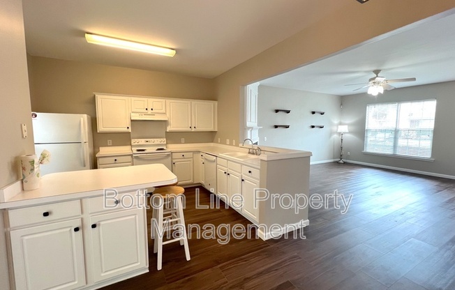 3279 MANNINGTON DR