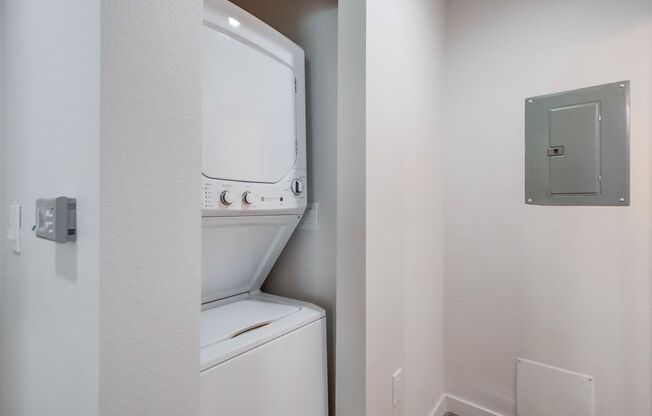 1 bed, 1 bath, 445 sqft, $2,425, Unit 4840-15