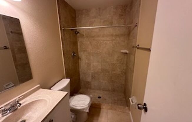 2 beds, 2 baths, $1,600