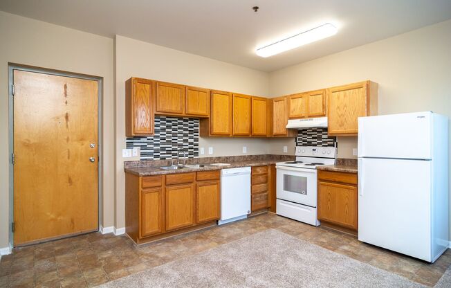 Studio, 1 bath, 450 sqft, $600, Unit 1920-5