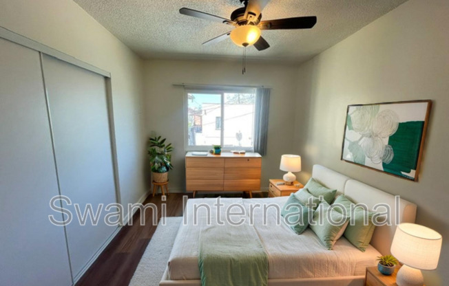 10970 S Figueroa St