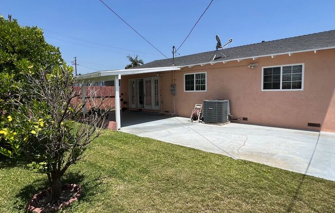 3 Bedroom 2 Bath Well Kept Traditional Home in Covina.