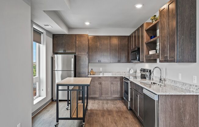 4 beds, 2 baths, 1,231 sqft, $3,240, Unit 305