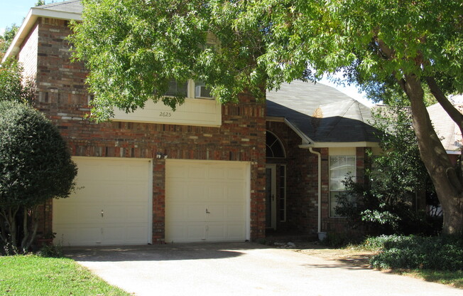 4 beds, 2.5 baths, $2,650