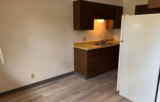 1 bed, 1 bath, $1,095, Unit 530